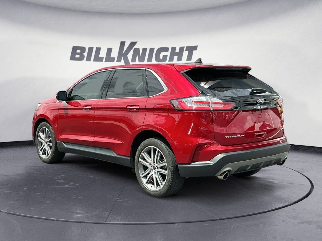 Used 2023 Ford Edge Titanium AWD/4WD image 4