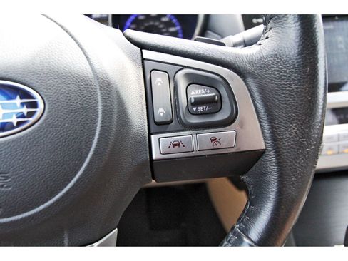 Used 2017 Subaru Outback 2.5i Limited AWD/4WD image 16