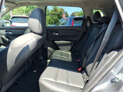 Used 2023 Nissan Rogue SL AWD/4WD image 13