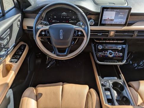 Used 2020 Lincoln Corsair Reserve w/ Equipment Group 202A image 16