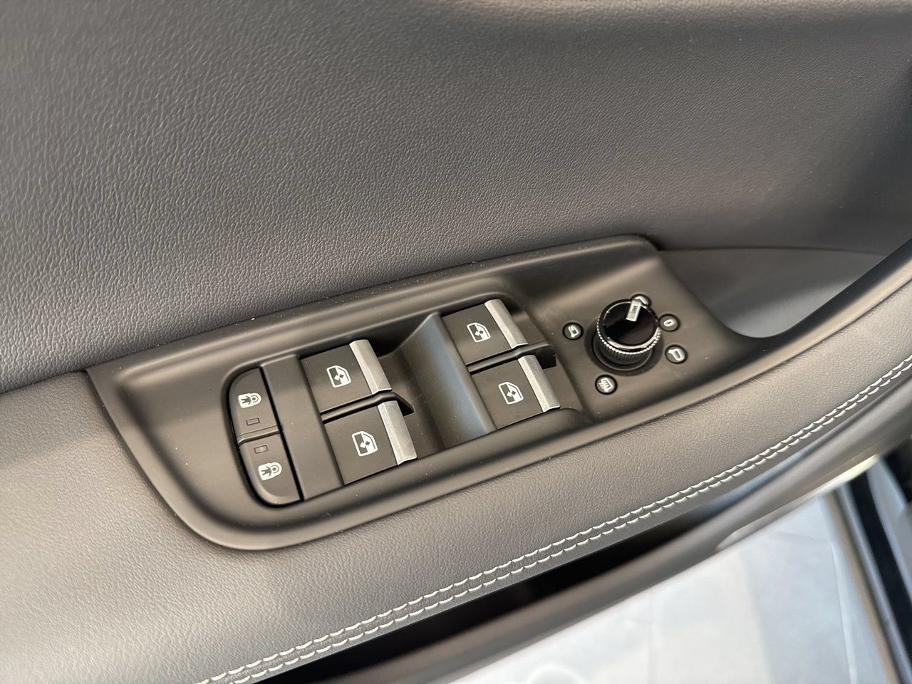 New 2026 Audi Q7 3.0T Premium Plus AWD/4WD image 23