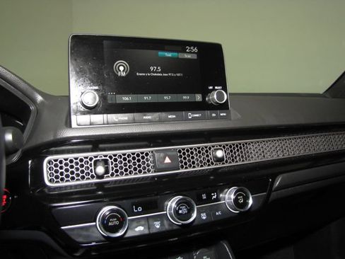 Used 2024 Honda Civic Sport image 7