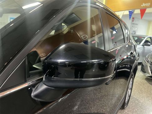 Used 2023 MAZDA CX-5 AWD 2.5 S image 11