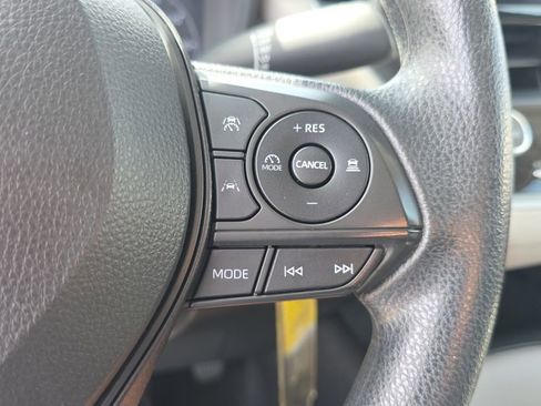 Used 2024 Toyota Corolla LE FWD image 22