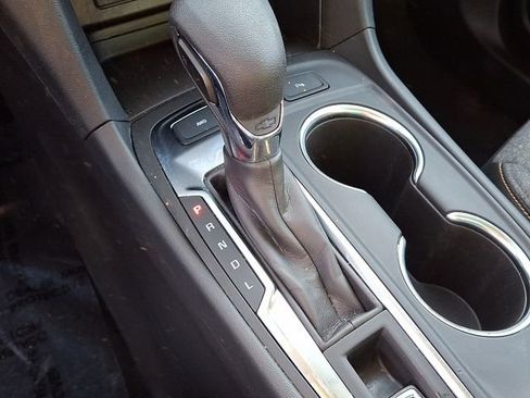 Used 2024 Chevrolet Equinox LT image 17