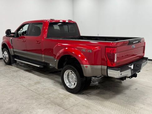 Certified 2022 Ford F450 Lariat w/ Lariat Value Package image 9