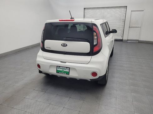 Used 2019 Kia Soul + FWD image 7