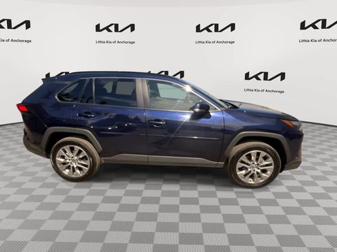 Used 2023 Toyota RAV4 XLE Premium AWD/4WD image 9