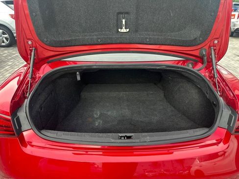 Used 2017 INFINITI Q60 Red Sport 400 RWD image 8