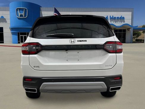 New 2025 Honda Pilot Elite image 4