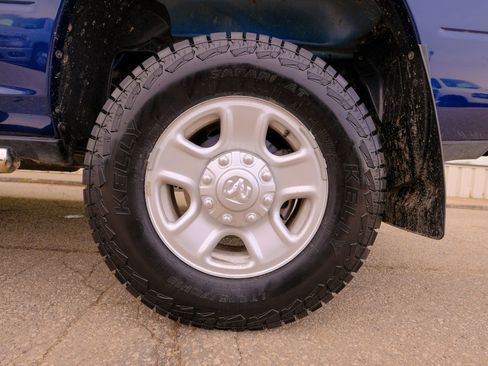 Used 2024 RAM 3500 Tradesman image 43