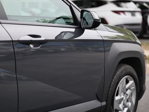 Used 2024 Hyundai Kona SE FWD image 6