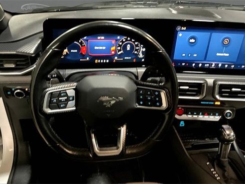 Used 2024 Ford Mustang GT Premium image 19
