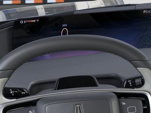 New 2026 Lincoln Navigator Reserve image 13