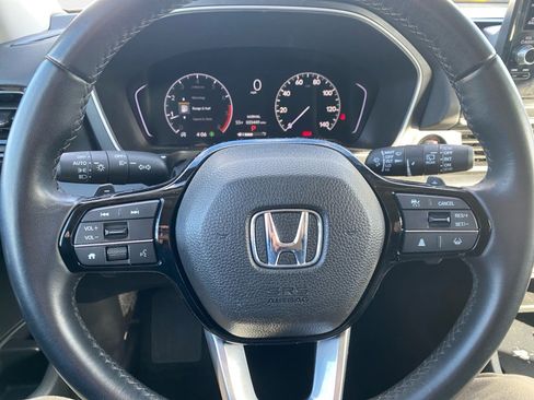 Certified 2025 Honda Pilot Touring image 13