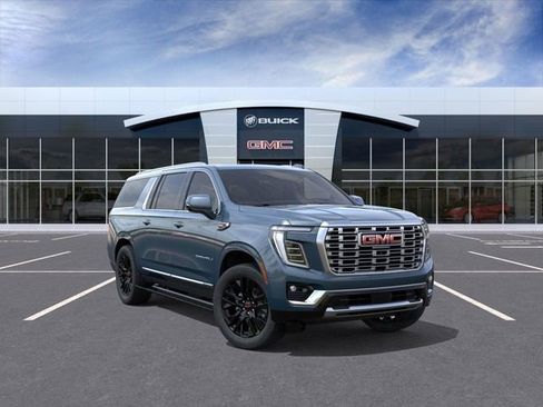 New 2026 GMC Yukon XL Denali w/ Denali Reserve Package AWD/4WD image 1