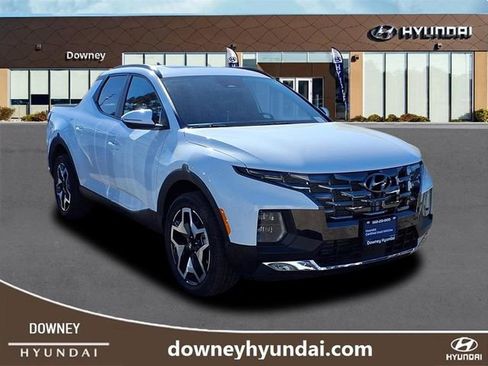 Certified 2024 Hyundai Santa Cruz Limited image 3