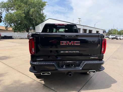 New 2026 GMC Sierra 1500 AT4 w/ AT4 Premium Package AWD/4WD image 30