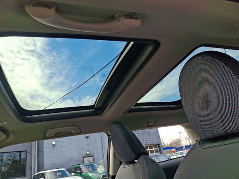 Used 2025 MINI Cooper S image 14