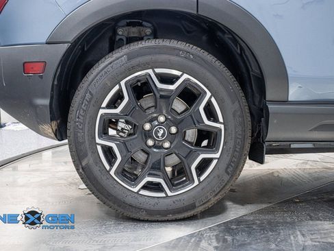 Used 2025 Ford Bronco Sport Outer Banks w/ Outer Banks Tech Package+ image 43