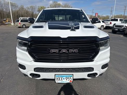 Used 2022 RAM 1500 Laramie AWD/4WD image 3