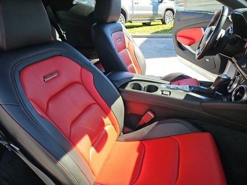 Certified 2023 Chevrolet Camaro SS image 24