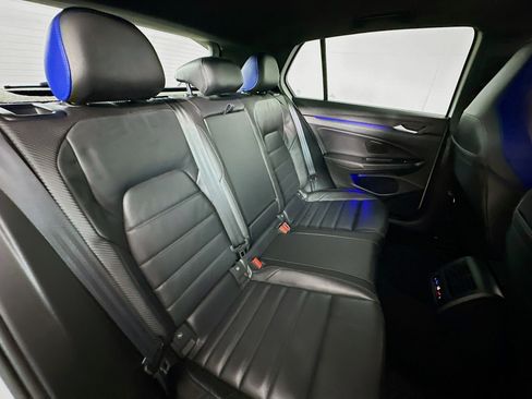 Used 2024 Volkswagen Golf R 2.0L TSI 4MOTION 7-Speed DSG T image 28