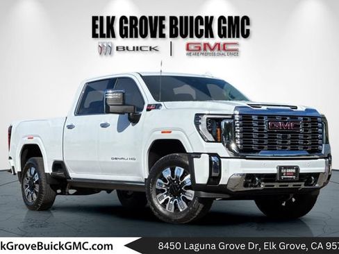 Used 2026 GMC Sierra 2500 Denali w/ Denali Reserve Package AWD/4WD image 1