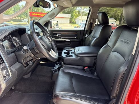 Used 2014 RAM 1500 Laramie image 9