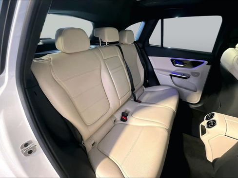 Used 2026 Mercedes-Benz GLC 300 4MATIC image 20