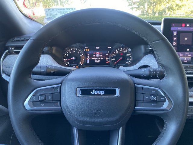Used 2024 Jeep Compass Latitude AWD/4WD image 13