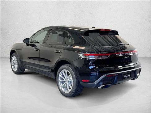Used 2026 Porsche Macan AWD/4WD image 3