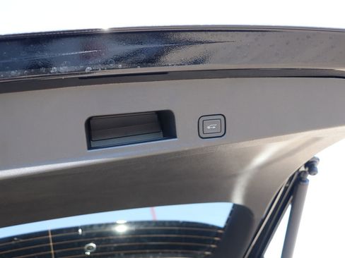 New 2026 Chevrolet Traverse LT image 30