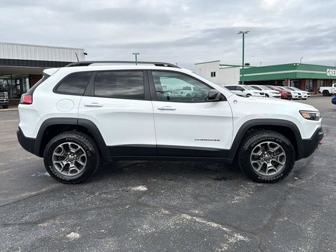 Used 2020 Jeep Cherokee Trailhawk w/ Cold Weather Group image 4