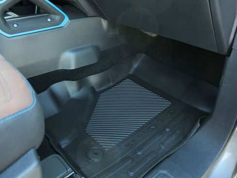 Used 2022 Ford Bronco Outer Banks image 15