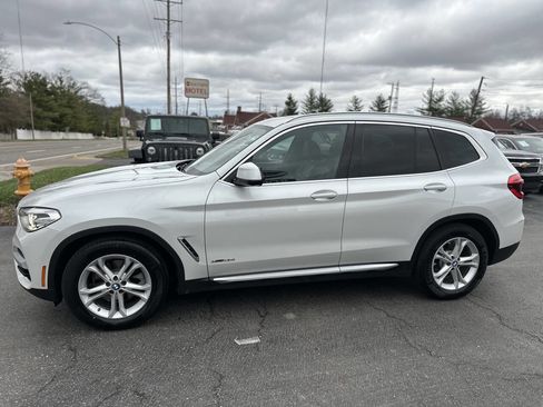 Used 2018 BMW X3 xDrive30i image 3