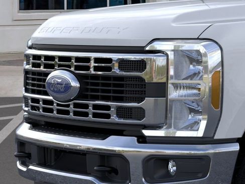 New 2026 Ford F350 XLT AWD/4WD image 17