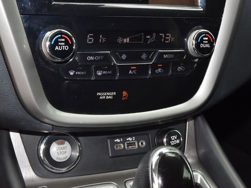 Used 2020 Nissan Murano SL w/ Moonroof Package FWD image 29
