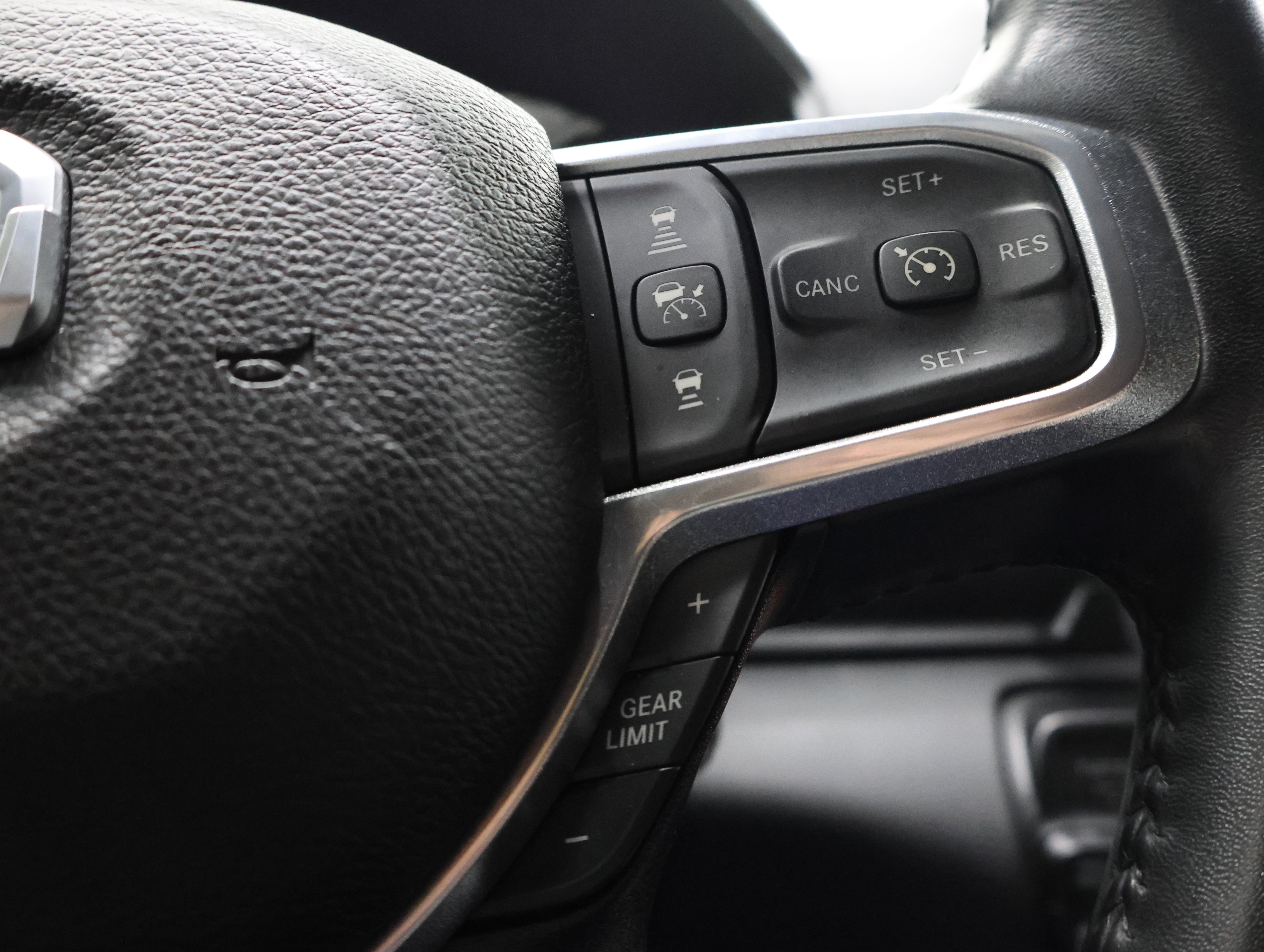 Used 2023 RAM 3500 Laramie w/ Night Edition AWD/4WD image 14