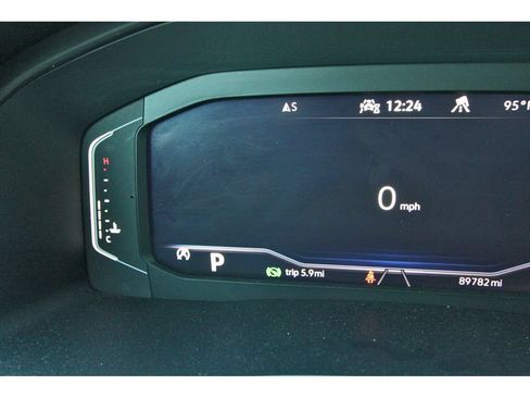 Used 2023 Volkswagen Atlas SEL R-Line AWD/4WD image 17