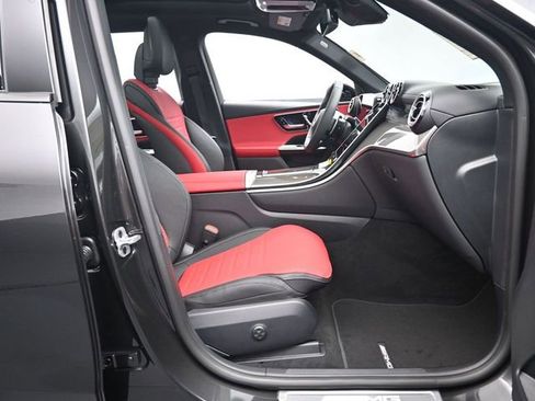 New 2025 Mercedes-Benz GLC 43 AMG 4MATIC image 32
