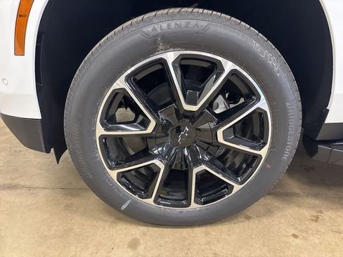 New 2026 Chevrolet Tahoe RST AWD/4WD image 12
