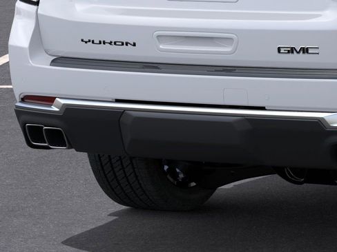 New 2026 GMC Yukon Denali AWD/4WD image 14
