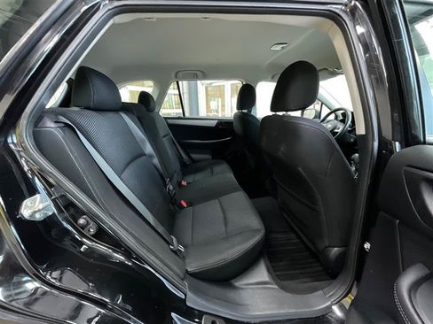 Used 2016 Subaru Outback 2.5i AWD/4WD image 25