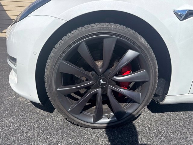 Used 2020 Tesla Model 3 Performance AWD/4WD image 9