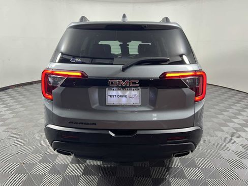 Used 2023 GMC Acadia SLT w/ Elevation Edition FWD image 10