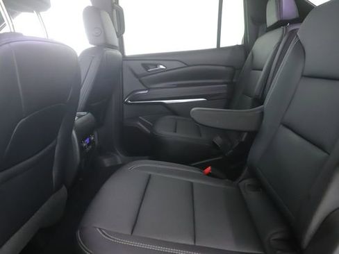 Used 2026 Chevrolet Traverse LT w/ Midnight/Sport Edition image 26