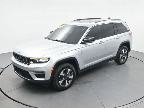 Used 2023 Jeep Grand Cherokee 4WD 4xe image 19