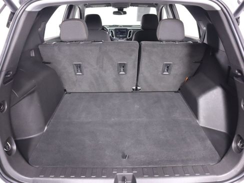 Used 2022 Chevrolet Equinox LT image 30