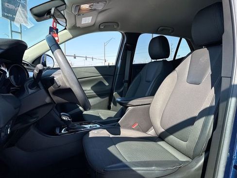 Used 2023 Buick Encore GX Preferred w/ Cold Weather Comfort Package image 11